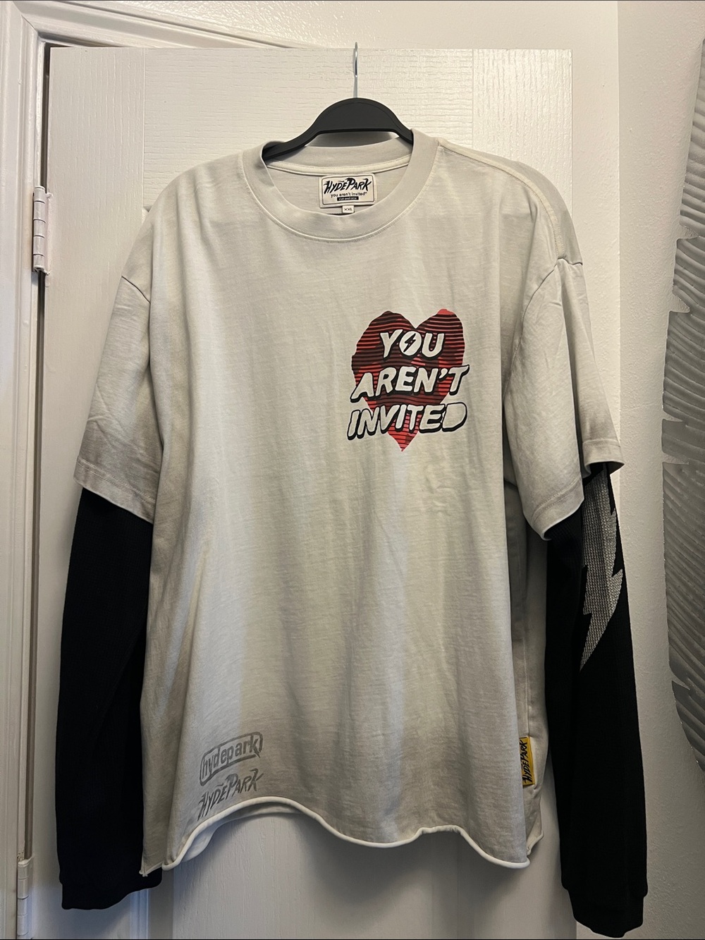 Men’s Layered Long-Sleeve Hyde Park Tee - White with Black Sleeves